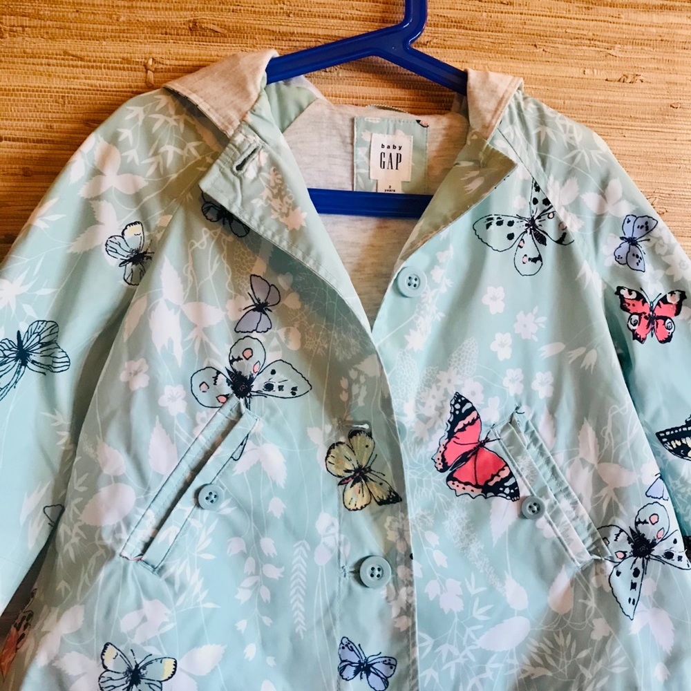 2T gap girls butterfly rain jacket